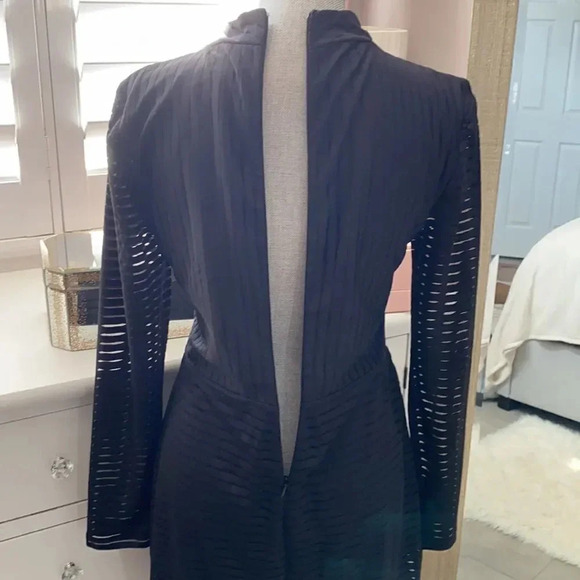 GUESS Long  Sleeve Sheer Dress, Size 10 - Picture 8 of 11